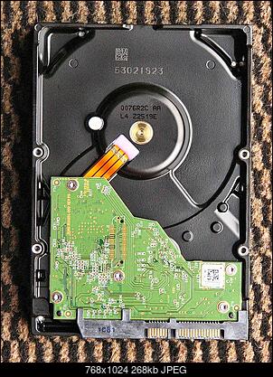 Western Digital Purple (WD63PURZ-85B4V5Y0) 6TB, 256MB, 5400 rpm.-wd63purz-rear-phm.jpg