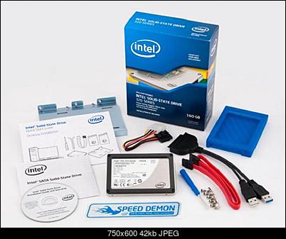 Intel&#174; SSD 320 Series (80GB, 2.5in SATA 3Gb/s, 25nm, MLC)-copy-retailbox.jpg