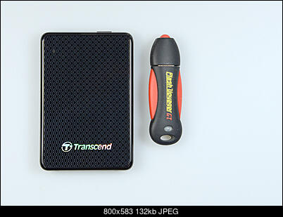 Test Transcend ESD200 (TS128GESD200K) 128 GB, USB 3.0-trans2.jpg