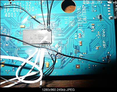PS2 + Modbo760 - czarny ekran po wlutowaniu-p1100466.jpg