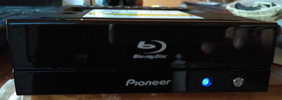 Pioneer BDR-211\S11 Ultra HD Blu-ray-6.png