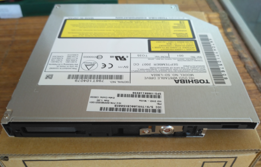 Toshiba SD-L902A (slim HD DVD-R) 2007r.-2018-05-28_10-09-58.png
