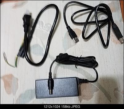 Pioneer BDR-X12JBK / BDR-X12J-UHD-drive-cables.jpg