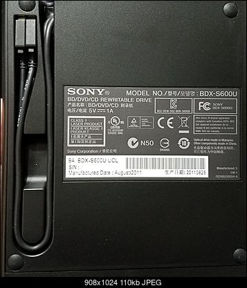 Sony BDX-S600U-drive-bottom.jpg