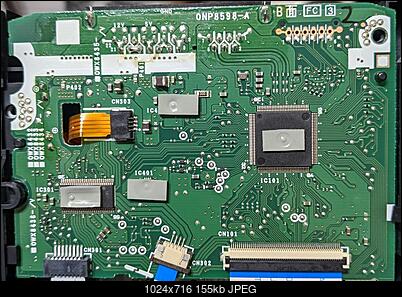 Pioneer BDR-213 / S13-inside-03.jpg