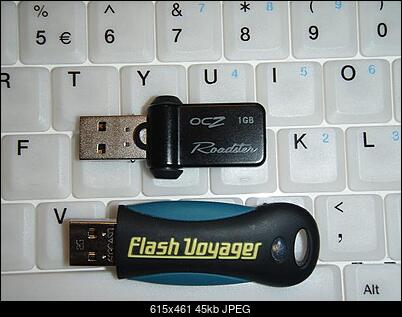 Dwa pendrivy ( OCZ i Corsair ) wielkosc i test-wielkosc.jpg