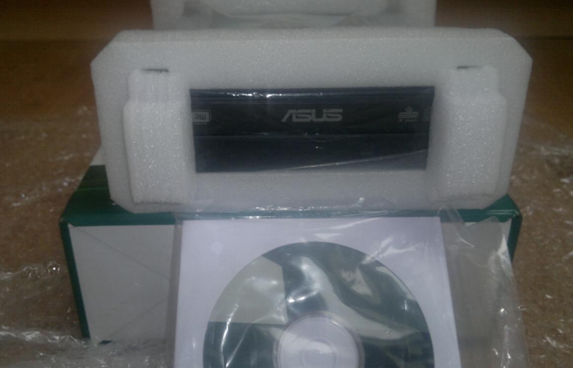 Asus DRW24B3ST 2010r.-2019-11-06_12-58-54.jpg