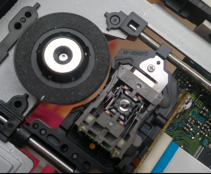 Toshiba TSST SD-1912 -2004r.-2015-07-26_14-32-15.png