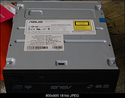 Asus DRW-22B2L b (OEM: Lite-On iHAP 222/422 W)-01_22b2lb_label.jpg