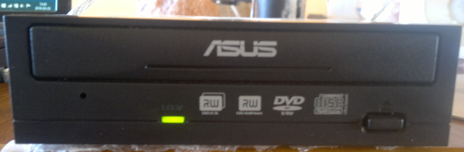 Asus DRW-1608P  2005r.-2016-03-23_13-48-43.png