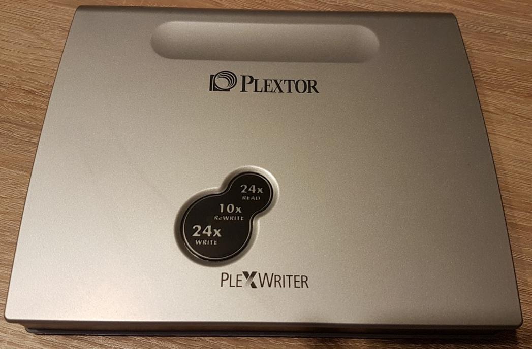 PLEXTOR CD-R   PX-S2410TU   2003r.-przechwytywanie01.jpg