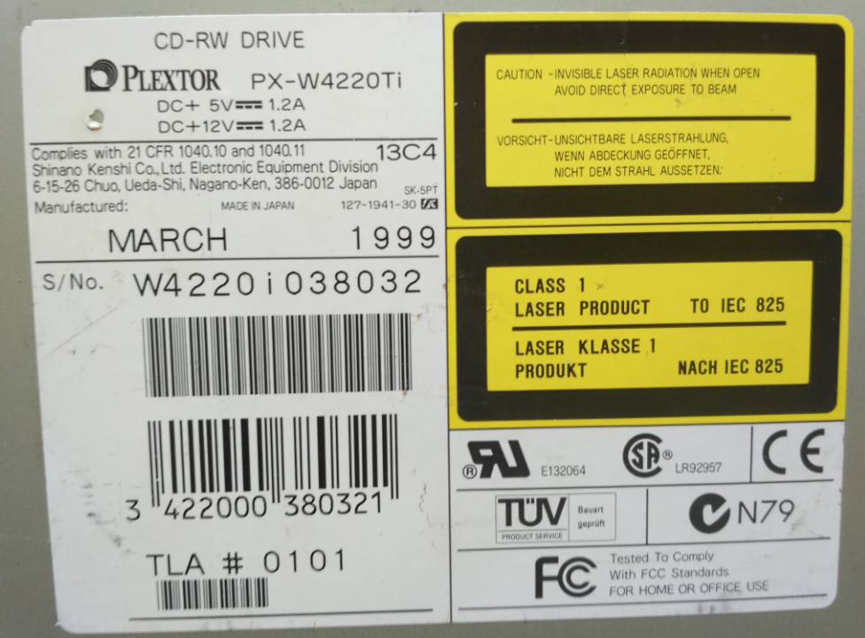 Plextor PX-W42220Ti 1999r  (SCSI)-2019-12-20_07-03-59.png