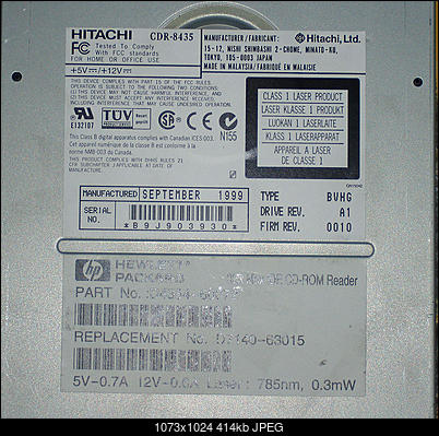 HITACHI CDR-8435-gora.jpg
