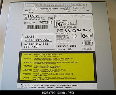 Sony CRX-140E 2000r-tabliczka.jpg