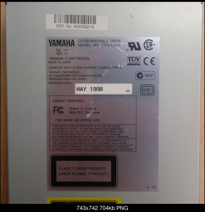 Yamaha CRW4260t SCSI 1998r.-2016-07-10_13-11-09.png