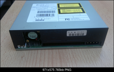 Plextor PX-W4220Ti  SCSI 1999r.-2016-07-21_09-51-37.png
