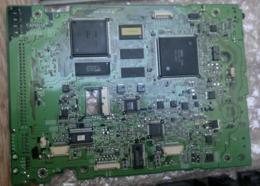 Yamaha CRW-6416S SCSI 1999r. Refurbished-2017-06-02_14-30-43.jpg