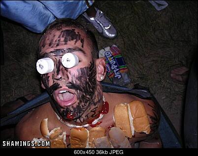 Funny fotos, kawaly... itp. - jeszcze sie tak nie usmialem :)-shamings-863.w600.out.jpg