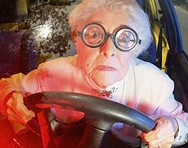 Funny fotos...-seniorka.jpg