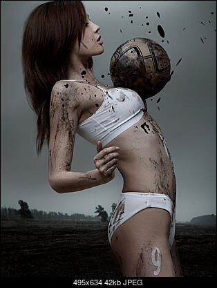 Funny fotos...-asian-girl-playing-soccer-football.jpg