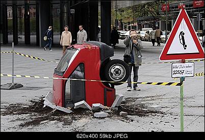 Funny fotos...-car-accident_1207858i.jpg
