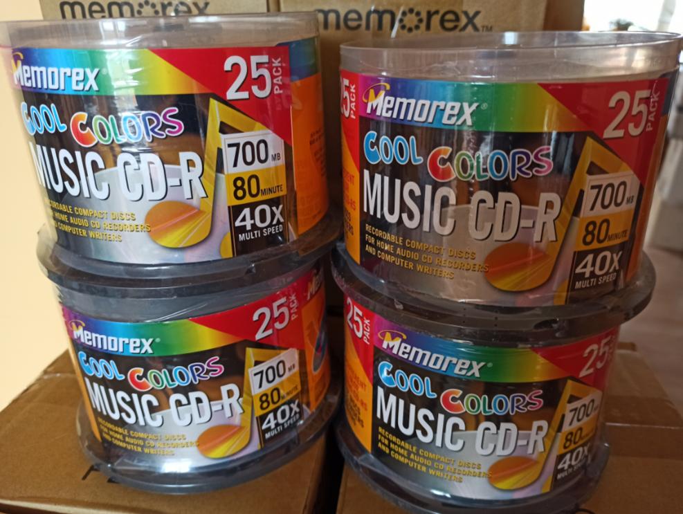 Memorex Music CD-R Audio Cool Colors-2020-05-07_11-30-41.jpg