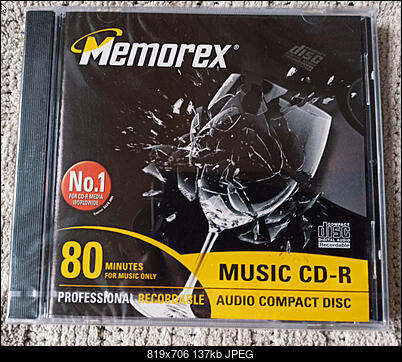 Memorex Music CD-R AUDIO 700MB CMC Magnetic 97m26s66f-2022-01-06_06-11-30.jpg