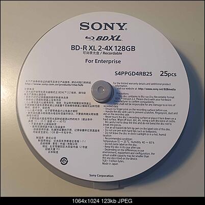 Sony  BD-R XL QL 128GB MID:SONYNQ1-sony-nq1_s4ppgd4rb25_cake_1.jpg