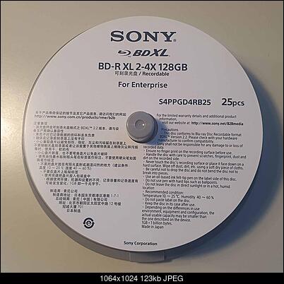 Sony  BD-R XL QL 128GB MID:SONYNQ1-sony-nq1_s4ppgd4rb25_cake_1.jpg