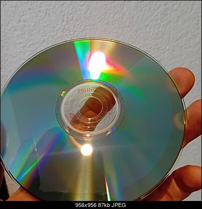Philips 52x LightScribe Color CD-R-20260613_143608.jpg