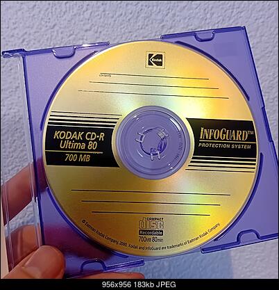 Kodak 1-24x Gold Ultima InfoGuard 700 MB CD-R-20260629_165301.jpg