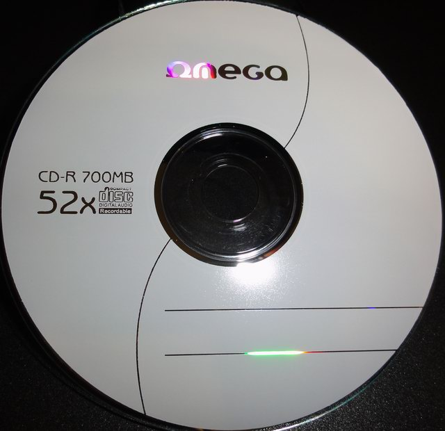Omega CD-R 52x-dsc02589.png