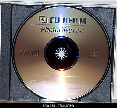 FujiFilm PhotoDisc CD-R 700MB-nosnik.jpg