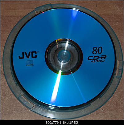JVC CD-R Audio-nosnik.jpg