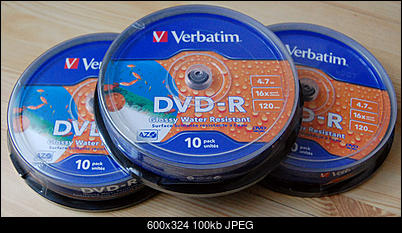 Verbatim DVD-R x16 Glossy Water Resistant MID: MCC 03RG20 (Made In UAE)-verb_01.jpg