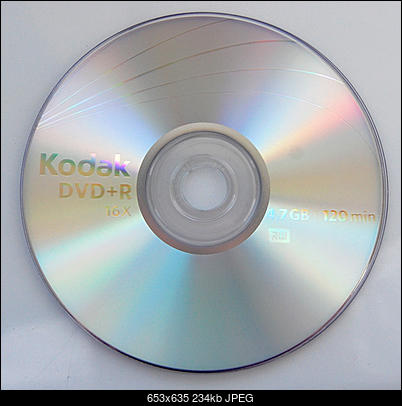 Kodak DVD+R 4,7 GB x16 MID: MBIPG101-R05-01 (Made In India)-02_kodakdvdr_disc.jpg