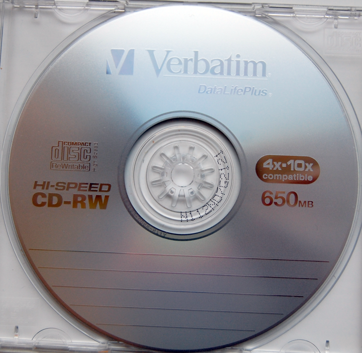 -003-verbatim-cd-rw-hi-speed-4-10x-scratch-resistant-surface-650-mb-disc.png