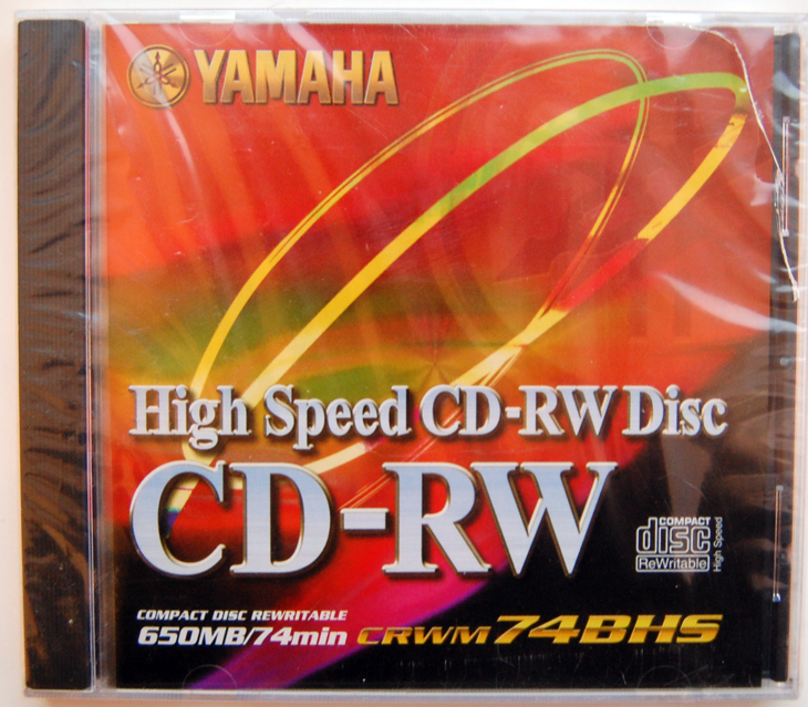 -001-yamaha-cd-rw-high-speed-650-mb-front.png