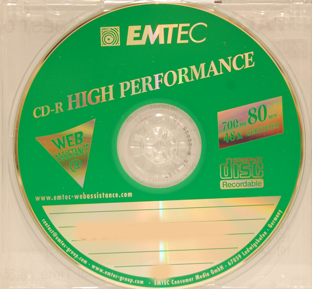 -01-emtec-cd-r-x48-high-preformance-700-mb-disc.png