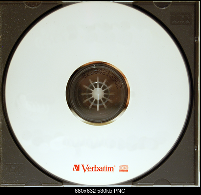 -02-verbatim-cd-r-datalifeplus-metal-azo-650-mb-disc.png