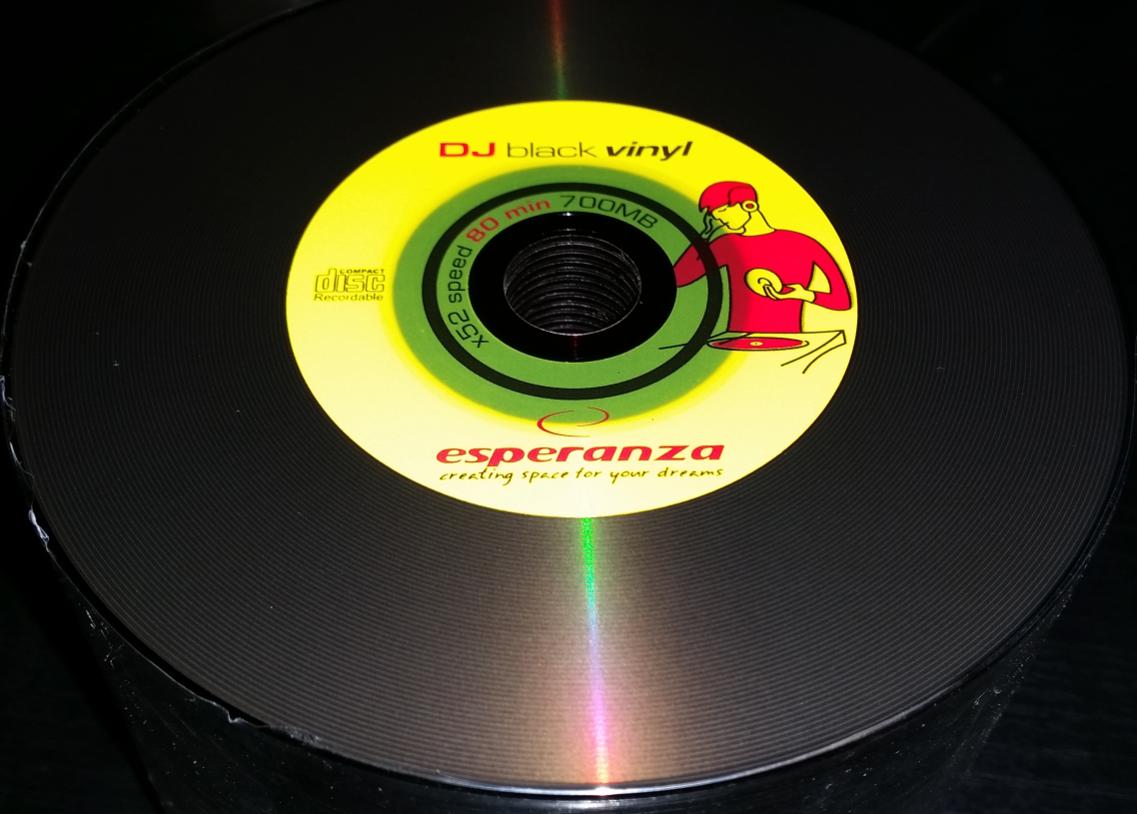 Esperanza CD-R DJ Black Vinyl  Plasmon 97m27s18f  \MBI 97m17s06f-przechwytywanie01.jpg