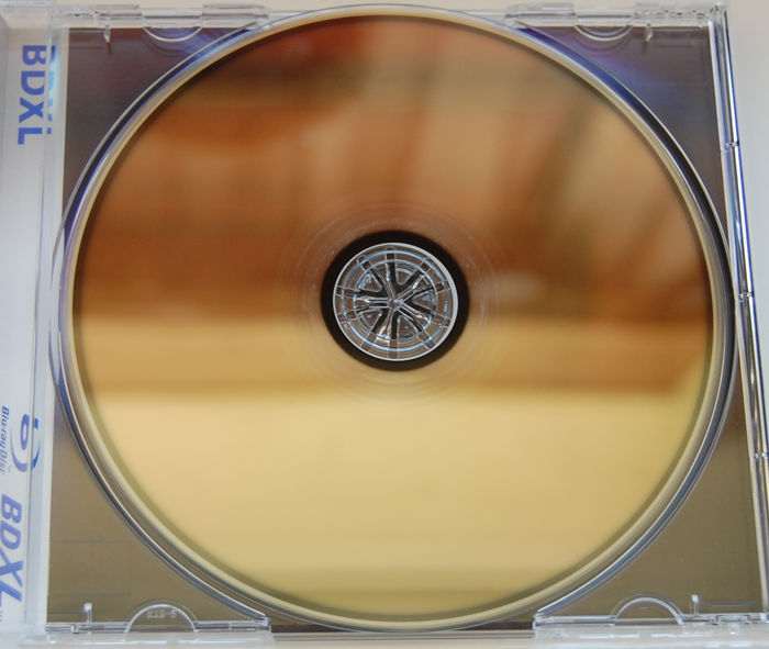 Verbatim M-Disc BDXL 100 GB x4 Printable MID: VERBAT-IMk-000 (Made In Japan)-05b_discbtm.png