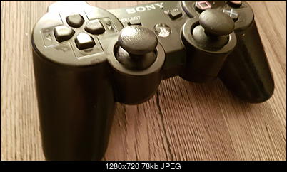 Playstation 3 CECH-2003A-20180527_192321.jpg