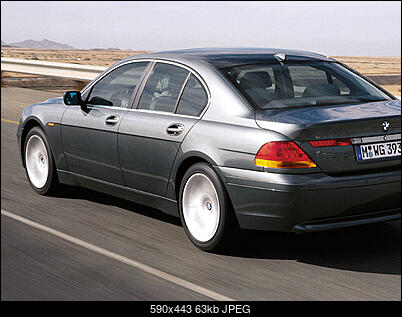 -download_7series_sedan_05a.jpg