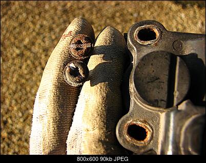 -06-icv-old-screws.jpg